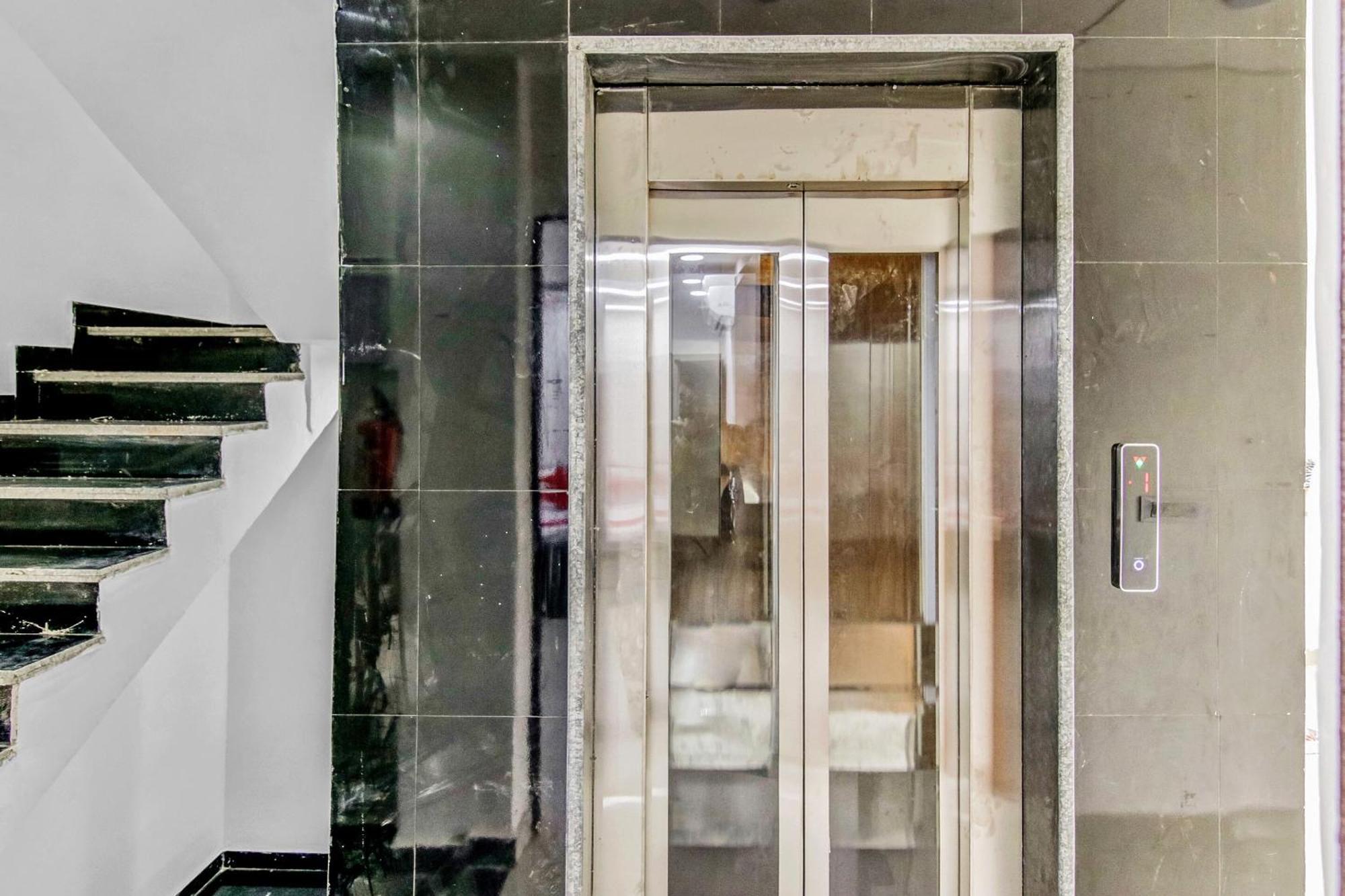 Hotel Flagship Secret Mirage Near Rithala Metro Station New Delhi